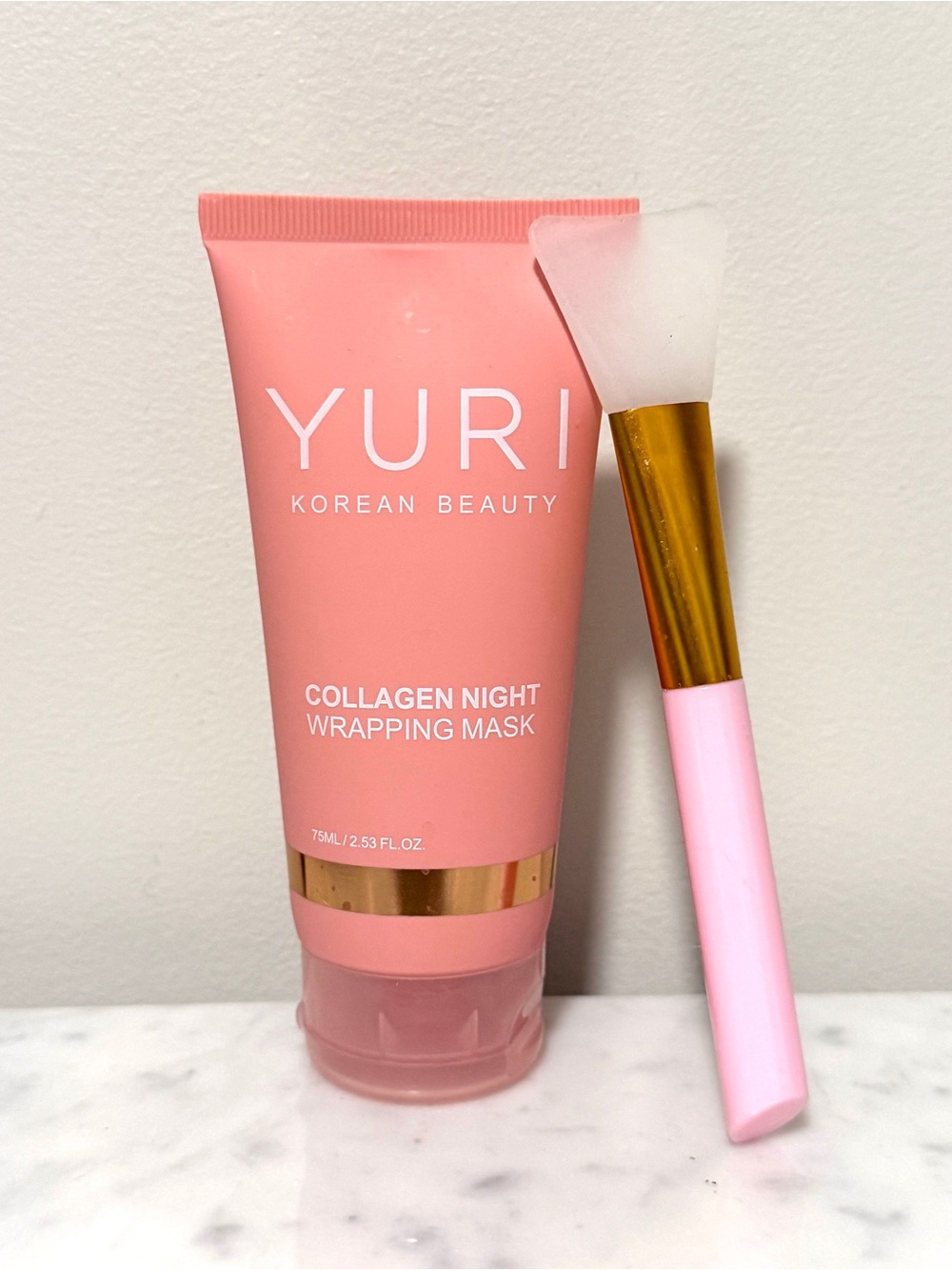 YURI Collagen Wrapping Mask with Applicator NWOB